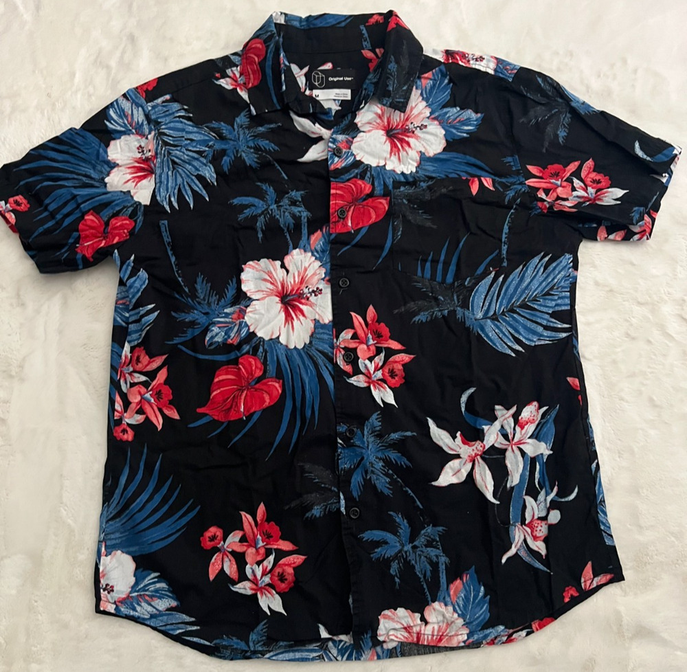 Original Use Mens Medium Tropical Floral Button Up Shirt Black Blue Red Hawaiian
